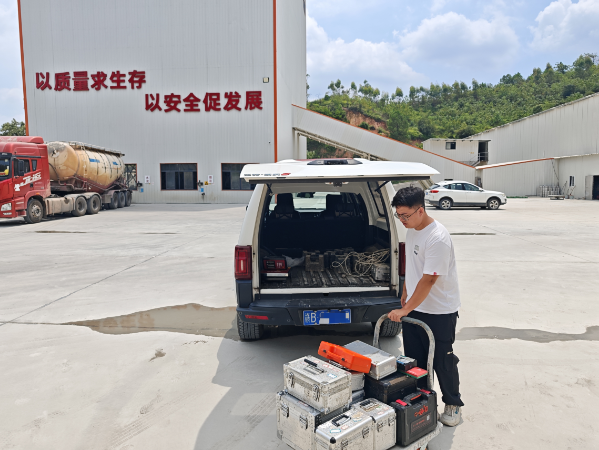 高温下的“质量守门员”——赣州市综检院不惧高温战“烤”验 坚守一线保民生